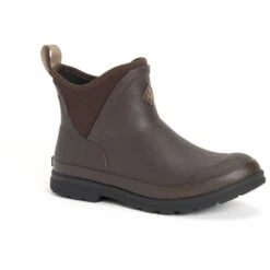 Muck Boots: Women's OAW 900 Brown Originals Waterproof Ankle Boot